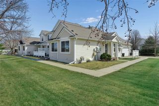 8733 Hanworth Drive, Johnston, IA 50131