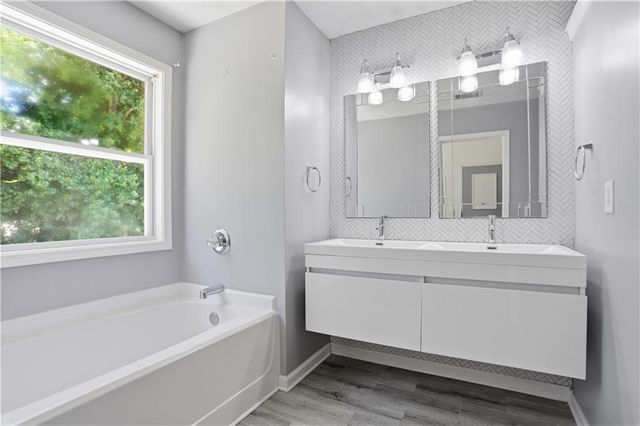 1241 Pine Acre Drive, Sugar Hill, GA 30518