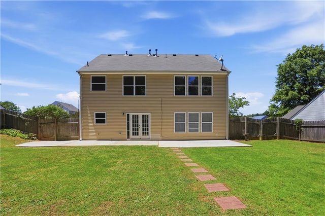 1241 Pine Acre Drive, Sugar Hill, GA 30518