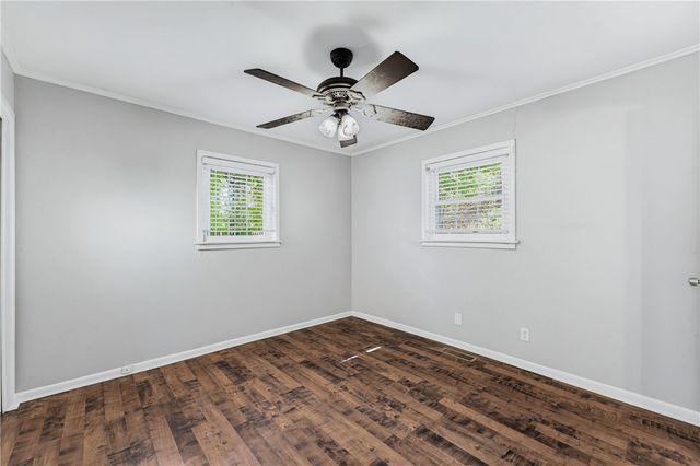 2324 Holly Street, Fayetteville, AR 72703