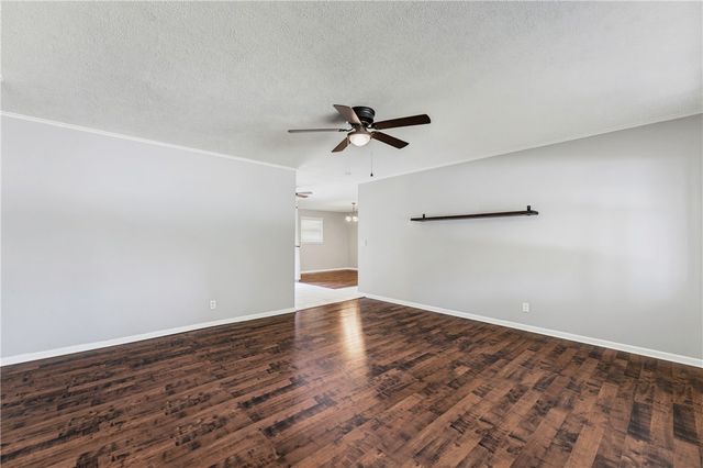2324 Holly Street, Fayetteville, AR 72703