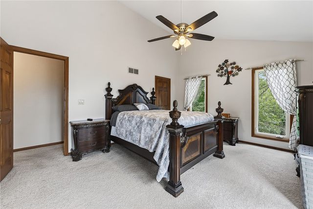 297 Holiday Island Drive, Holiday Island, AR 72631