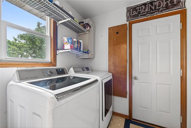 297 Holiday Island Drive, Holiday Island, AR 72631