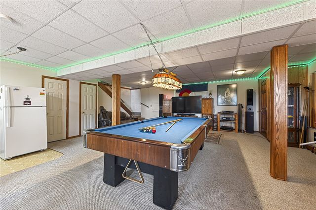 297 Holiday Island Drive, Holiday Island, AR 72631