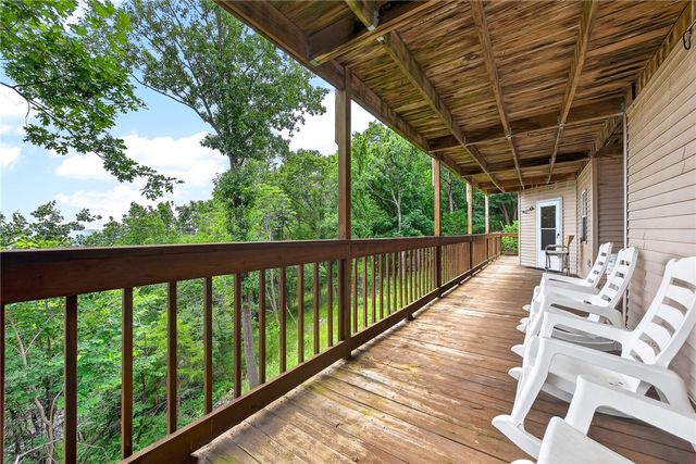 297 Holiday Island Drive, Holiday Island, AR 72631