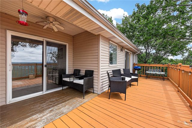 297 Holiday Island Drive, Holiday Island, AR 72631