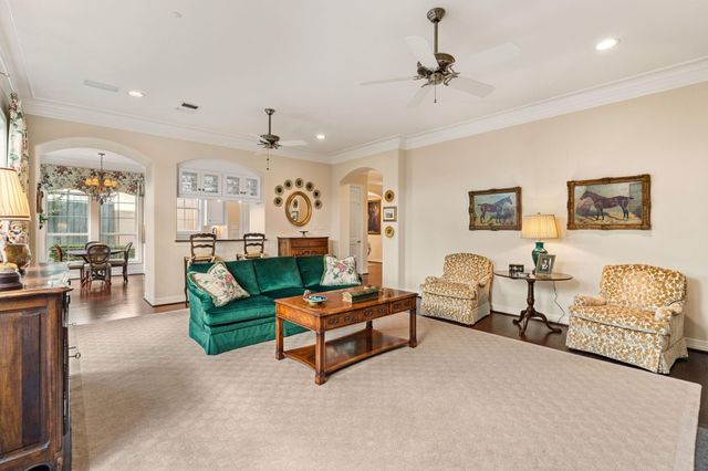 3 Homewood Row Lane, Houston, TX 77056