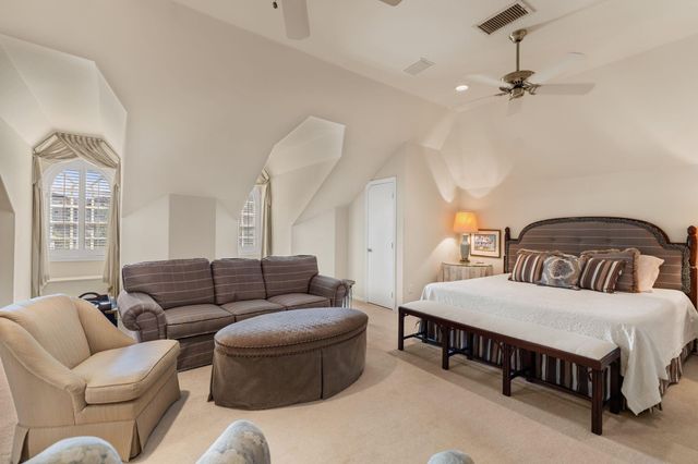 3 Homewood Row Lane, Houston, TX 77056