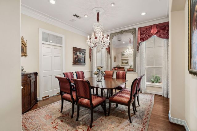3 Homewood Row Lane, Houston, TX 77056