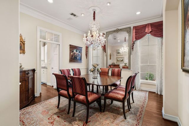 3 Homewood Row Lane, Houston, TX 77056