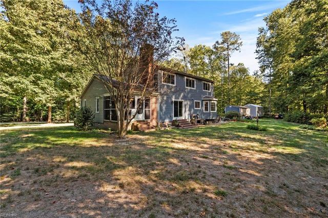 5998 Ladysmeade LN, Gloucester, VA 23061
