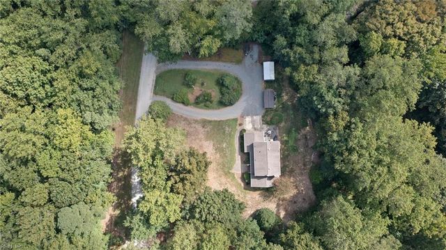 5998 Ladysmeade LN, Gloucester, VA 23061