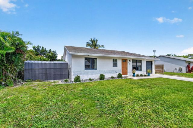 4911 Neros Drive, Greenacres, FL 33463