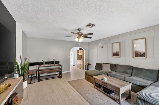 4911 Neros Drive, Greenacres, FL 33463