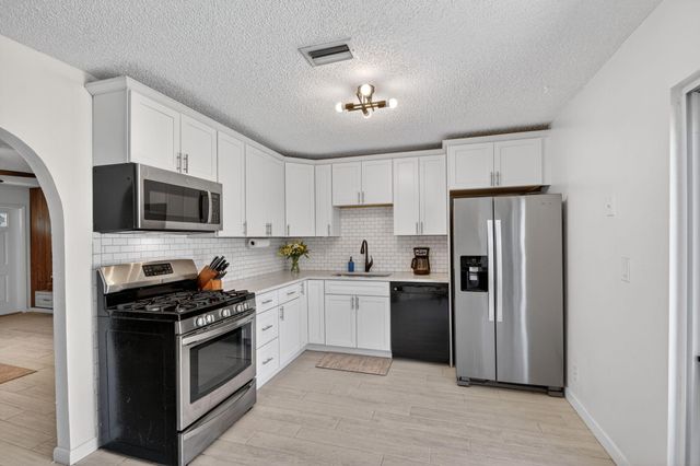 4911 Neros Drive, Greenacres, FL 33463
