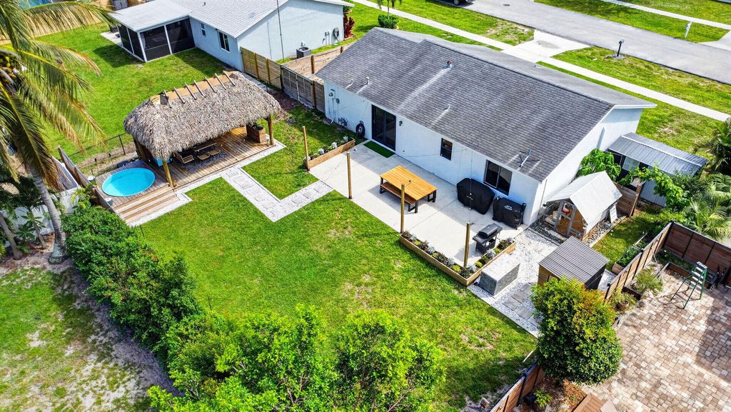 4911 Neros Drive, Greenacres, FL 33463