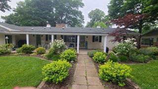 7030 N Maple Drive, Coloma Twp, MI 49038