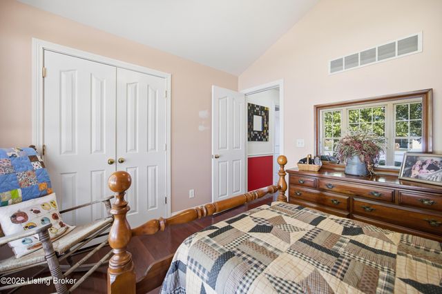 5109 Pebble Beach Ct, Lawrenceburg, KY 40342