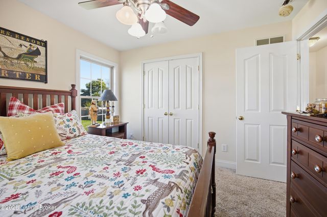 5109 Pebble Beach Ct, Lawrenceburg, KY 40342