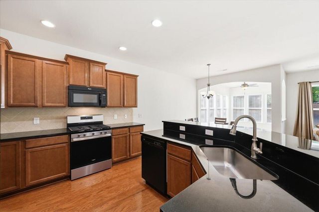 470 Eastern Isle Avenue, Summerville, SC 29486
