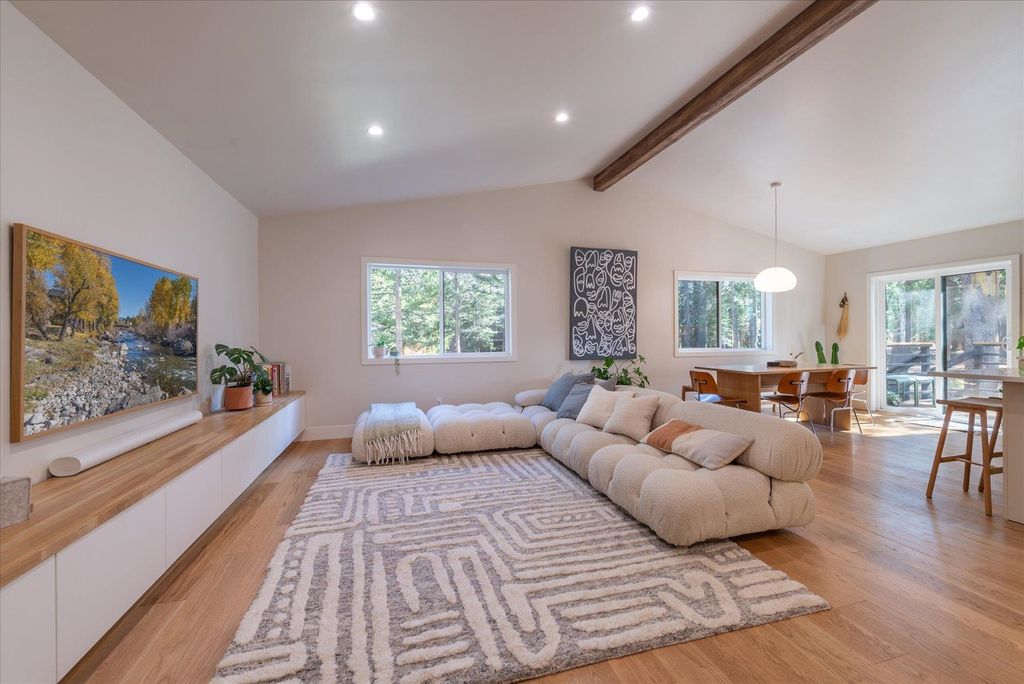 14344 Northwoods Boulevard, Truckee, CA 96161