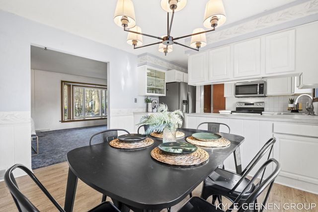 4661 Cherry Street, Holland, MI 49423