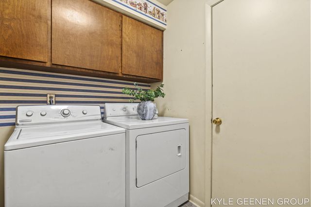 4661 Cherry Street, Holland, MI 49423