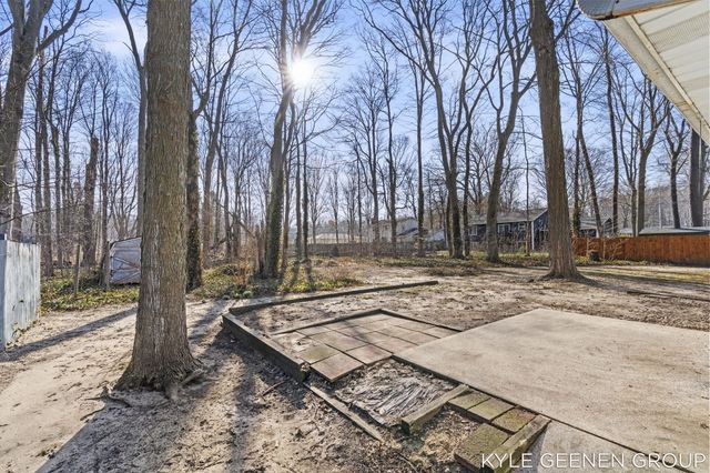 4661 Cherry Street, Holland, MI 49423