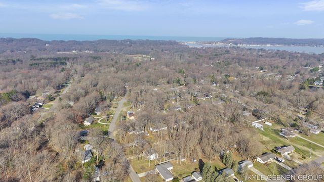 4661 Cherry Street, Holland, MI 49423