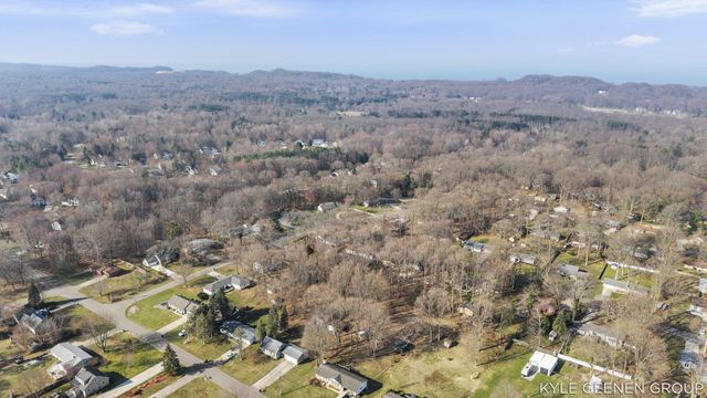 4661 Cherry Street, Holland, MI 49423