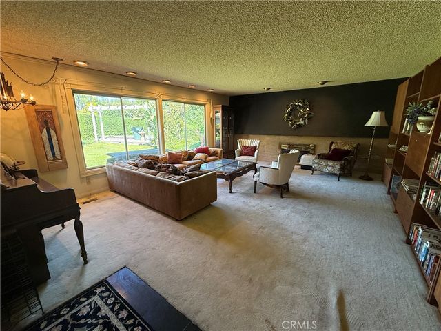 821 Woodcrest Avenue, La Habra, CA 90631