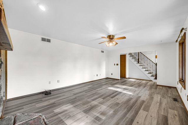 1003 S 150 W, Kouts, IN 46347