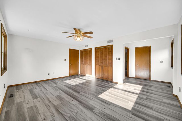 1003 S 150 W, Kouts, IN 46347