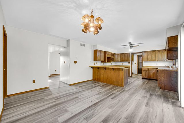 1003 S 150 W, Kouts, IN 46347