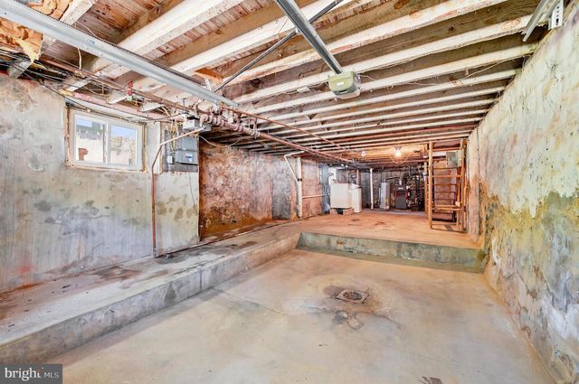 2057 N 63RD ST, Philadelphia, PA 19151