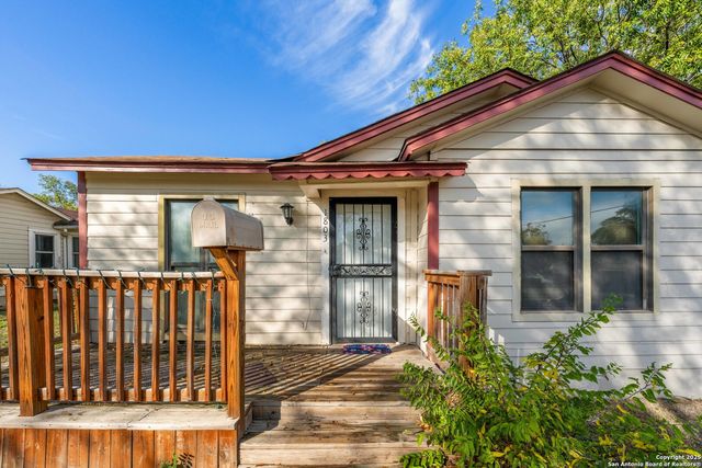 1803 Mardell, San Antonio, TX 78201