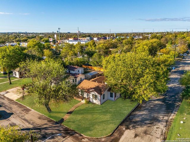 1803 Mardell, San Antonio, TX 78201