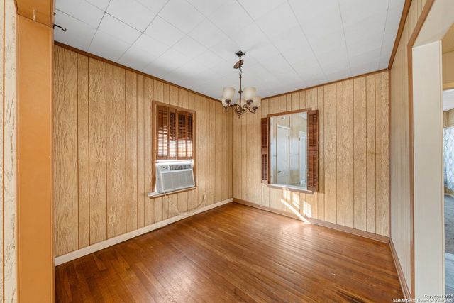 1803 Mardell, San Antonio, TX 78201