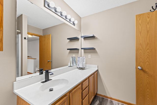 10783 Tamarack Circle NW, Coon Rapids, MN 55433