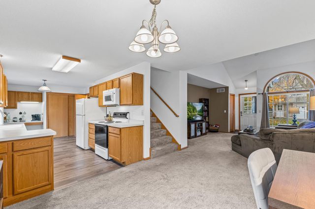 10783 Tamarack Circle NW, Coon Rapids, MN 55433