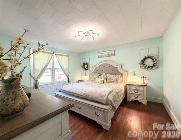 3162 Morganton Boulevard SW, Lenoir, NC 28645