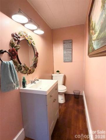 3162 Morganton Boulevard SW, Lenoir, NC 28645