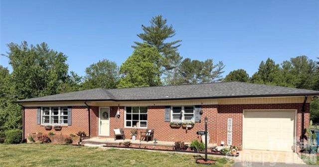 3162 Morganton Boulevard SW, Lenoir, NC 28645