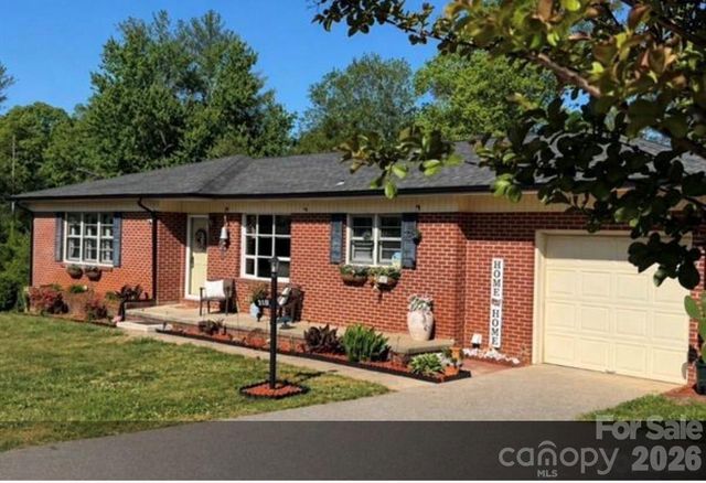 3162 Morganton Boulevard SW, Lenoir, NC 28645