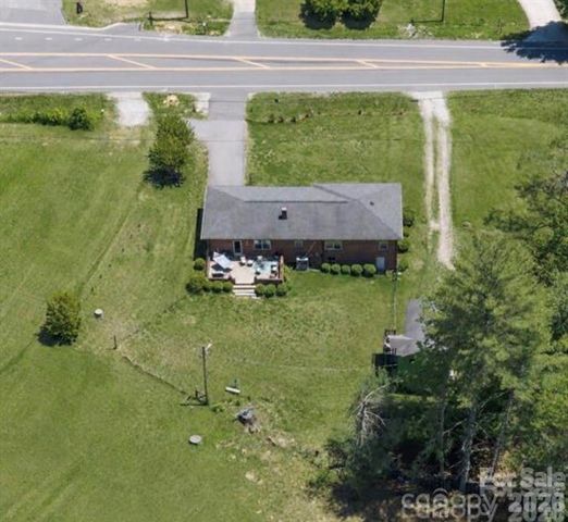 3162 Morganton Boulevard SW, Lenoir, NC 28645