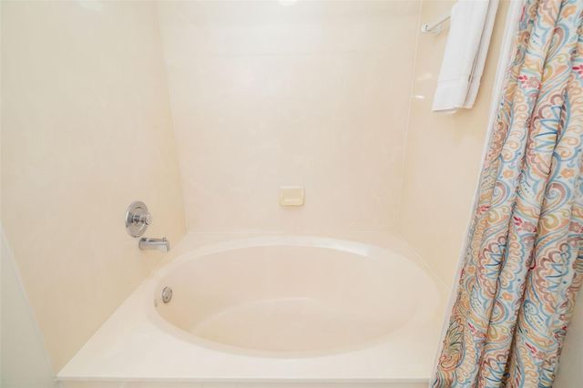 6061 BAHIA DEL MAR CIRCLE 442, St Petersburg, FL 33715