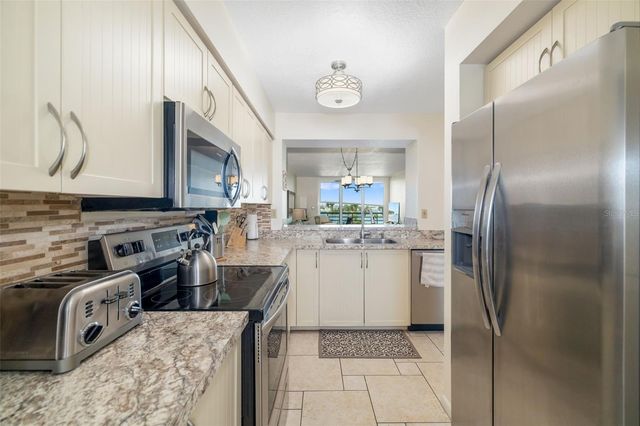 6061 BAHIA DEL MAR CIRCLE 442, St Petersburg, FL 33715