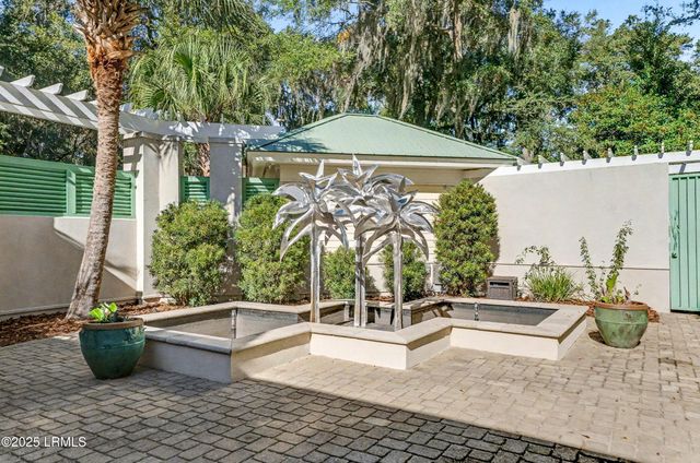 15 Doe Point, St. Helena Island, SC 29920