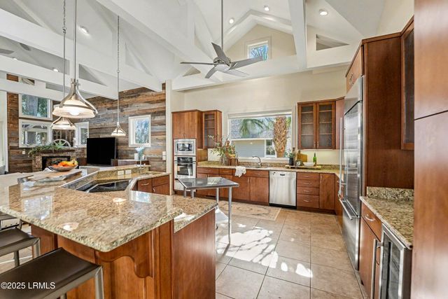 15 Doe Point, St. Helena Island, SC 29920