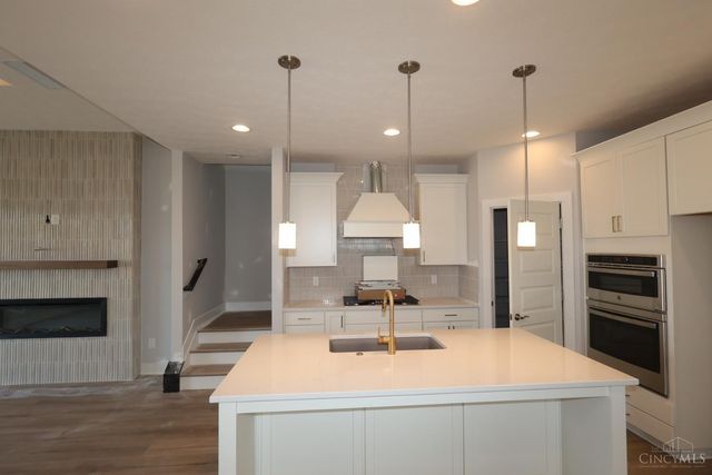 7951 Monet Drive, Mason, OH 45040
